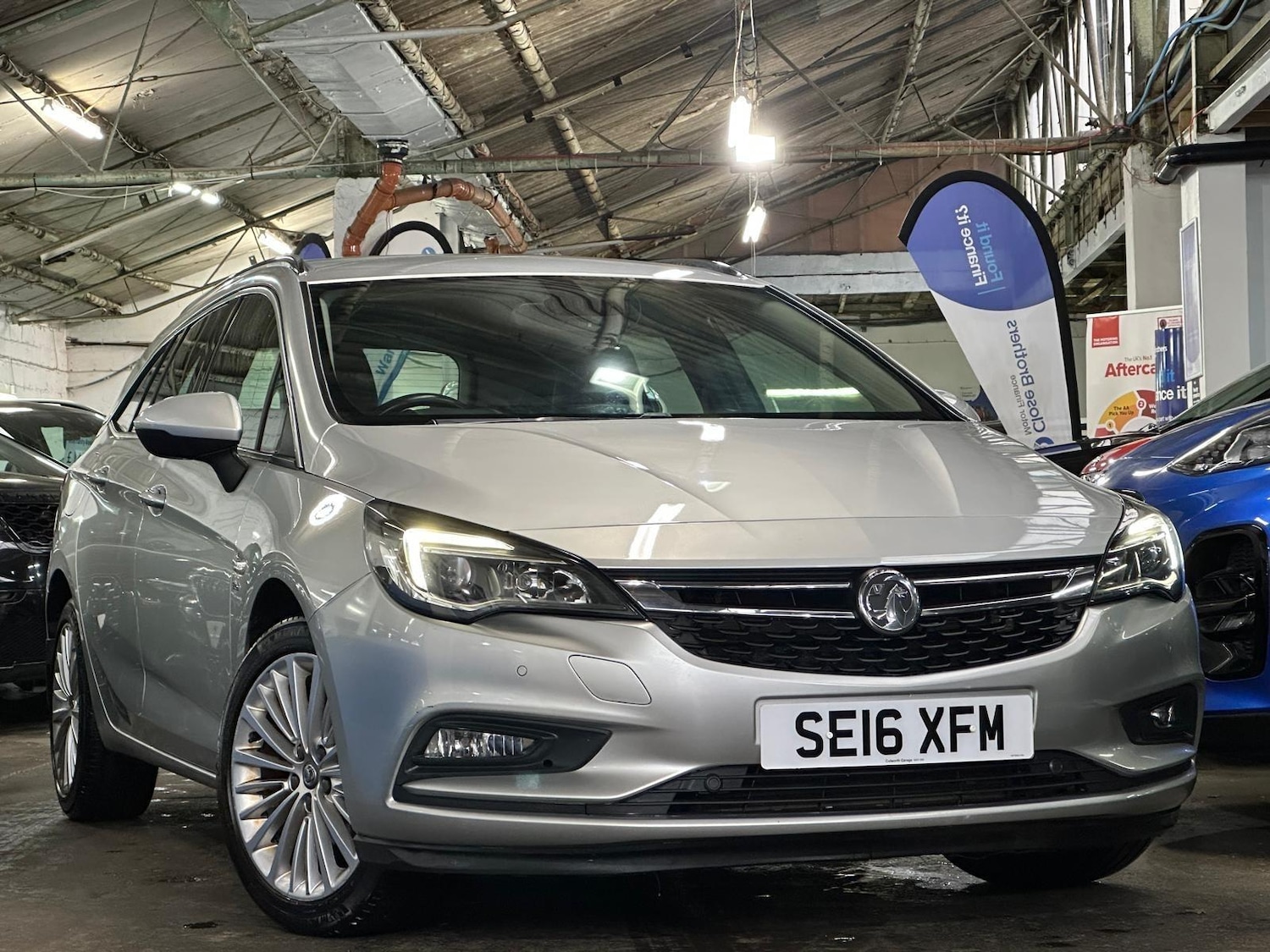 Used Vauxhall Astra 2016 for sale - 77090995: Photo 2
