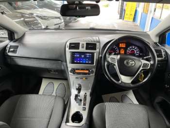 Used Toyota Avensis 2011 for sale - 74750716: Photo