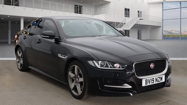 Used Jaguar XE 2019 for sale - 74965501: Photo 7