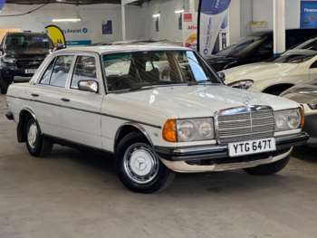 1979 (T) - 2.5 LWB Saloon 4dr