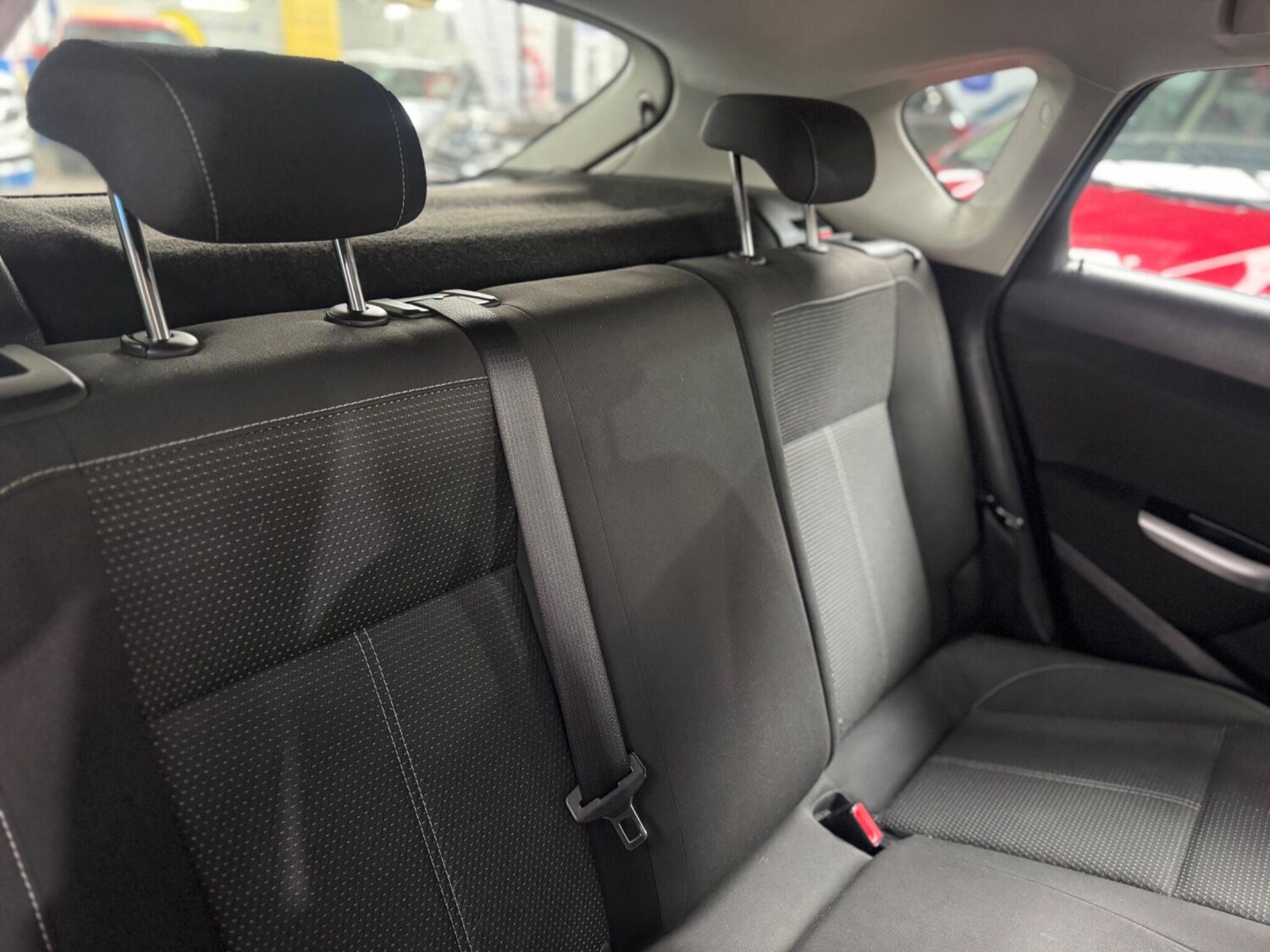 Used Vauxhall Astra for sale - 77683910: Photo 24