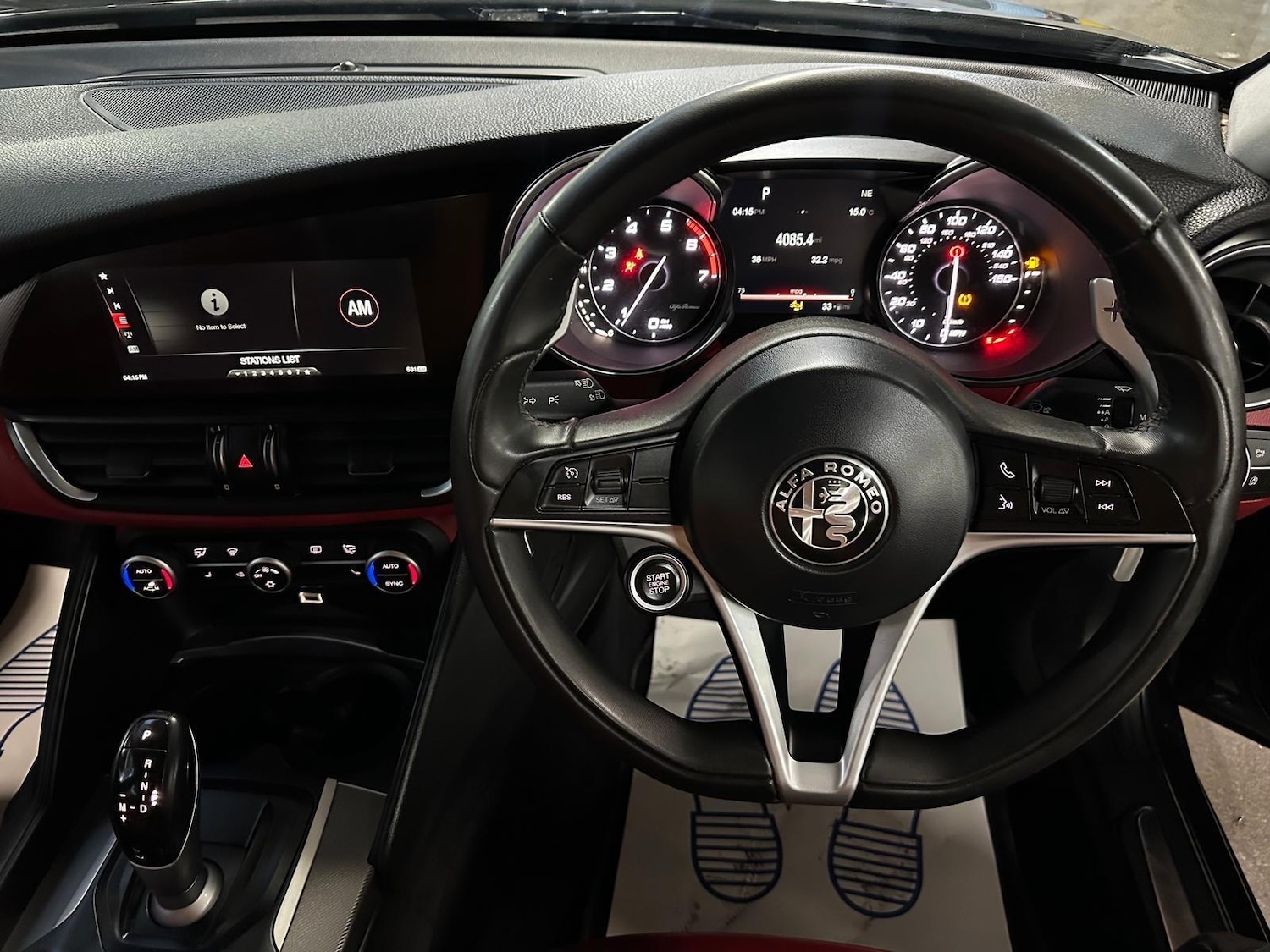 Used Alfa Romeo Giulia 2017 for sale - 76989896: Photo 22