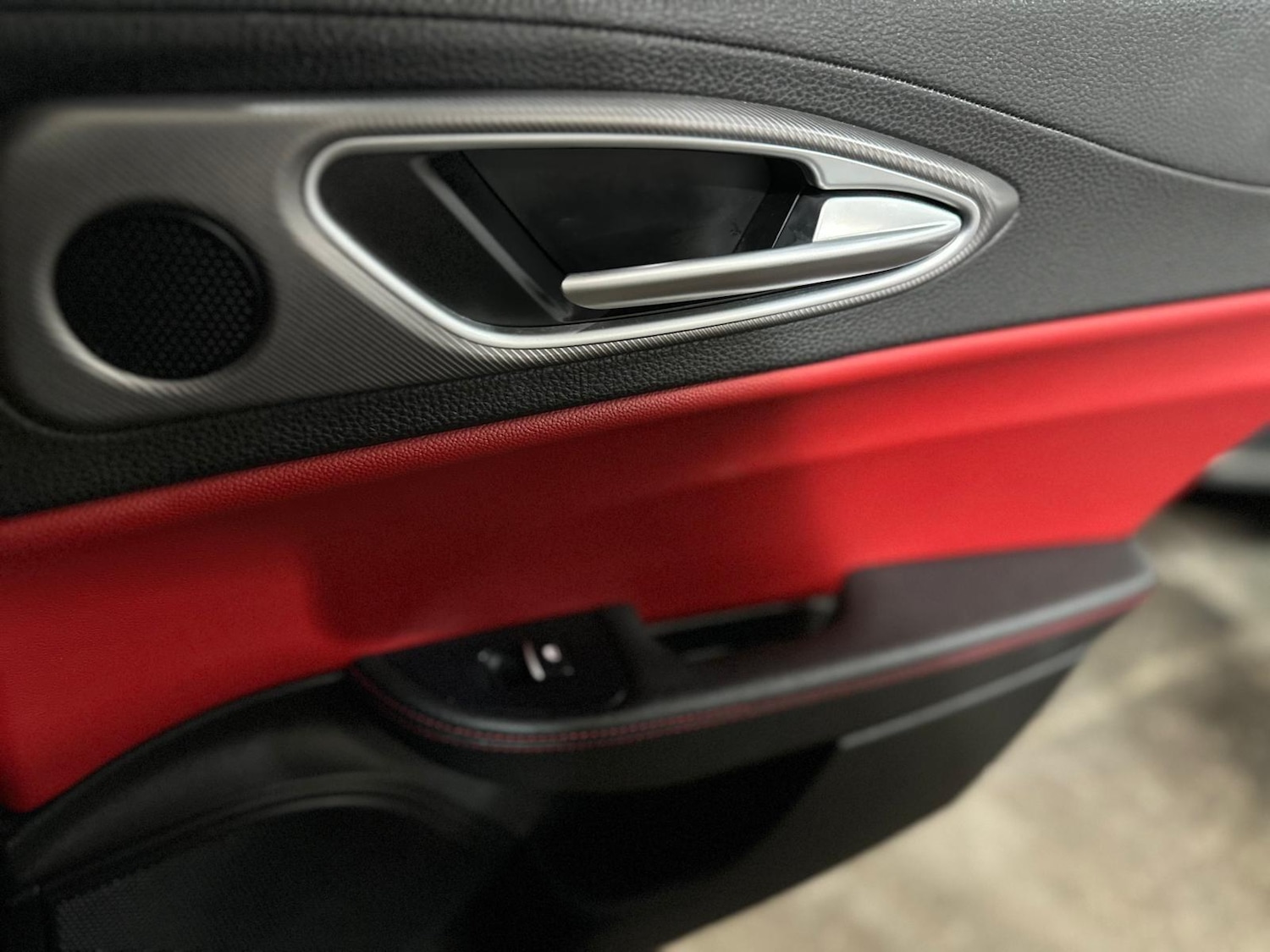 Used Alfa Romeo Giulia 2017 for sale - 76989896: Photo 30