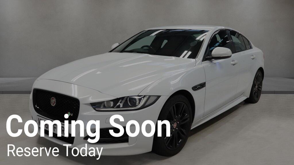 Used Jaguar XE 2015 for sale - 77314917: Photo 2