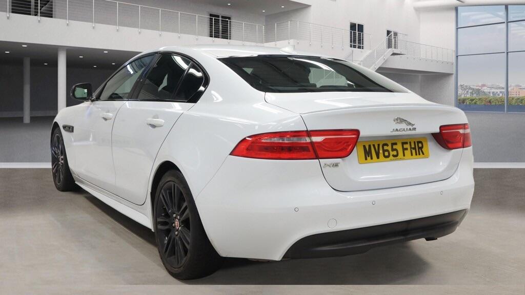 Used Jaguar XE 2015 for sale - 77314917: Photo 9
