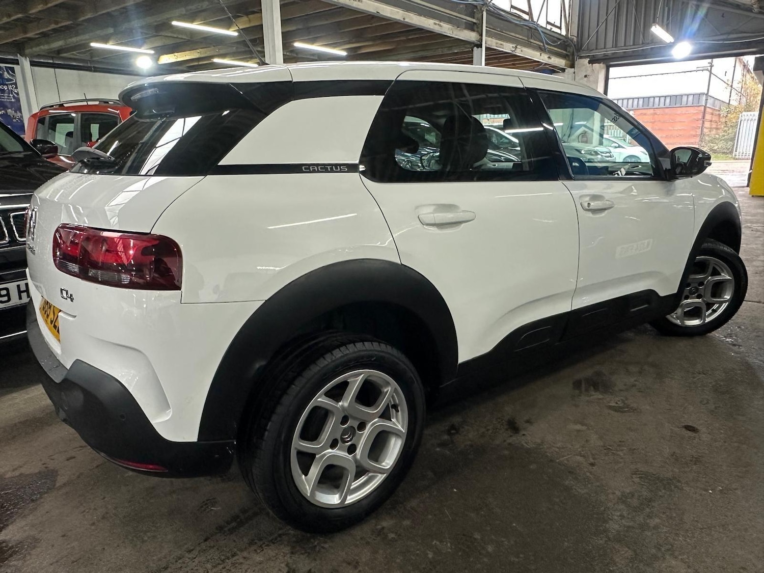 Used Citroen C4 Cactus 2018 for sale - 77175263: Photo 15