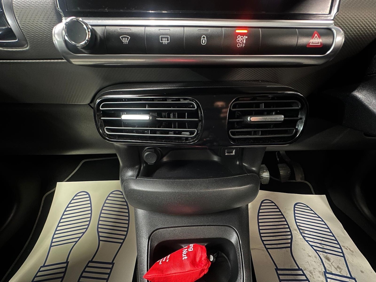 Used Citroen C4 Cactus 2018 for sale - 77175263: Photo 32