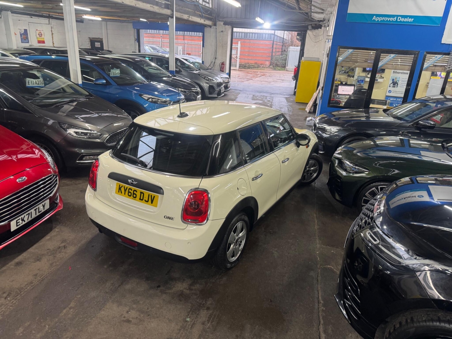 Used MINI Hatch 2016 for sale - 77253942: Photo 15