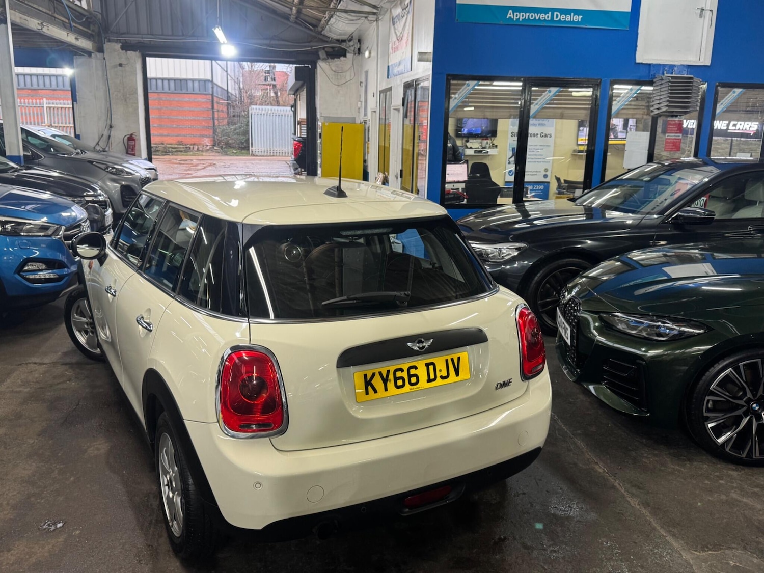 Used MINI Hatch 2016 for sale - 77253942: Photo 16