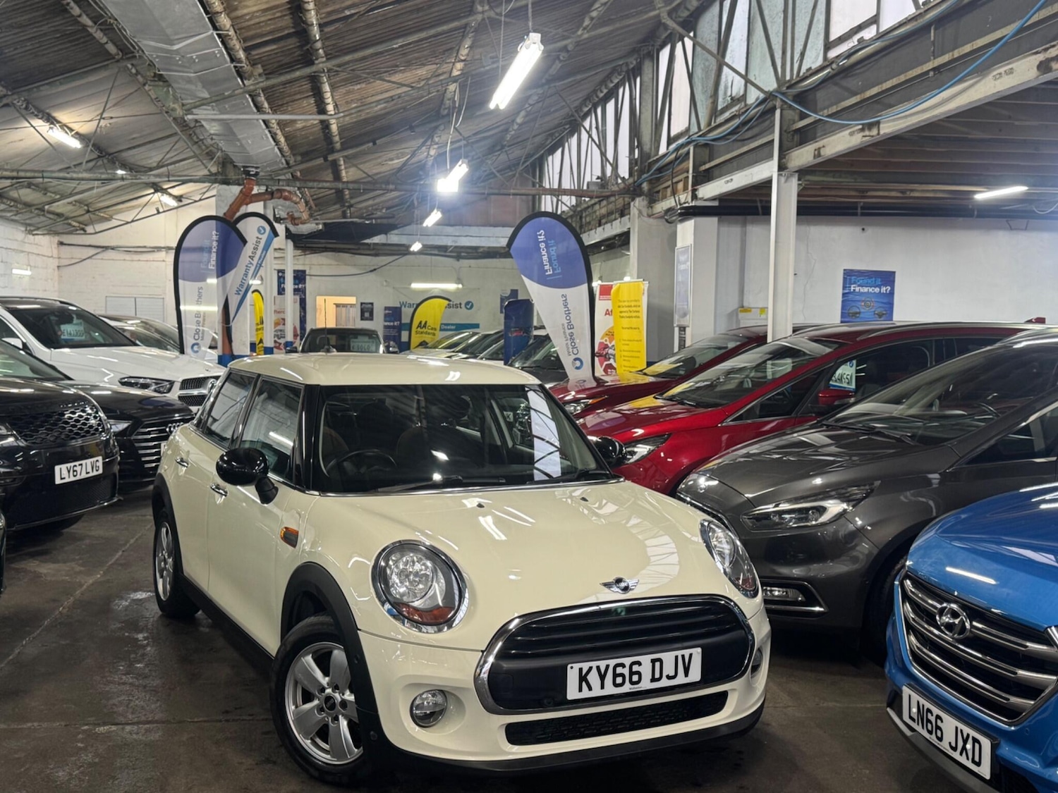 Used MINI Hatch 2016 for sale - 77253942: Photo 4