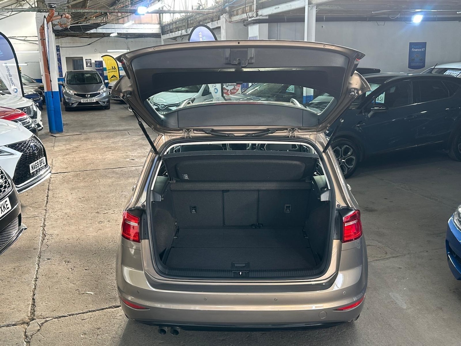 Vehicle 14