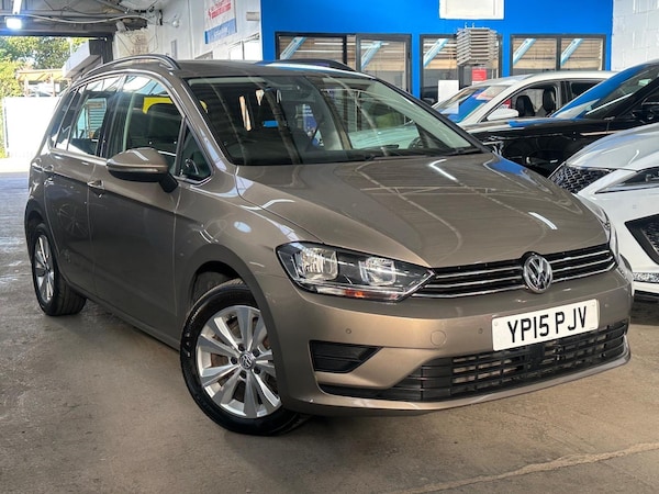 Used Volkswagen Golf SV 2015 for sale - 75402334: Photo 1