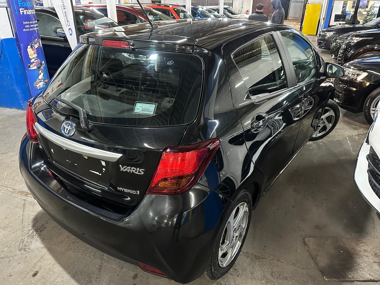 Used Toyota Yaris 2015 for sale - 77120874: Photo 16