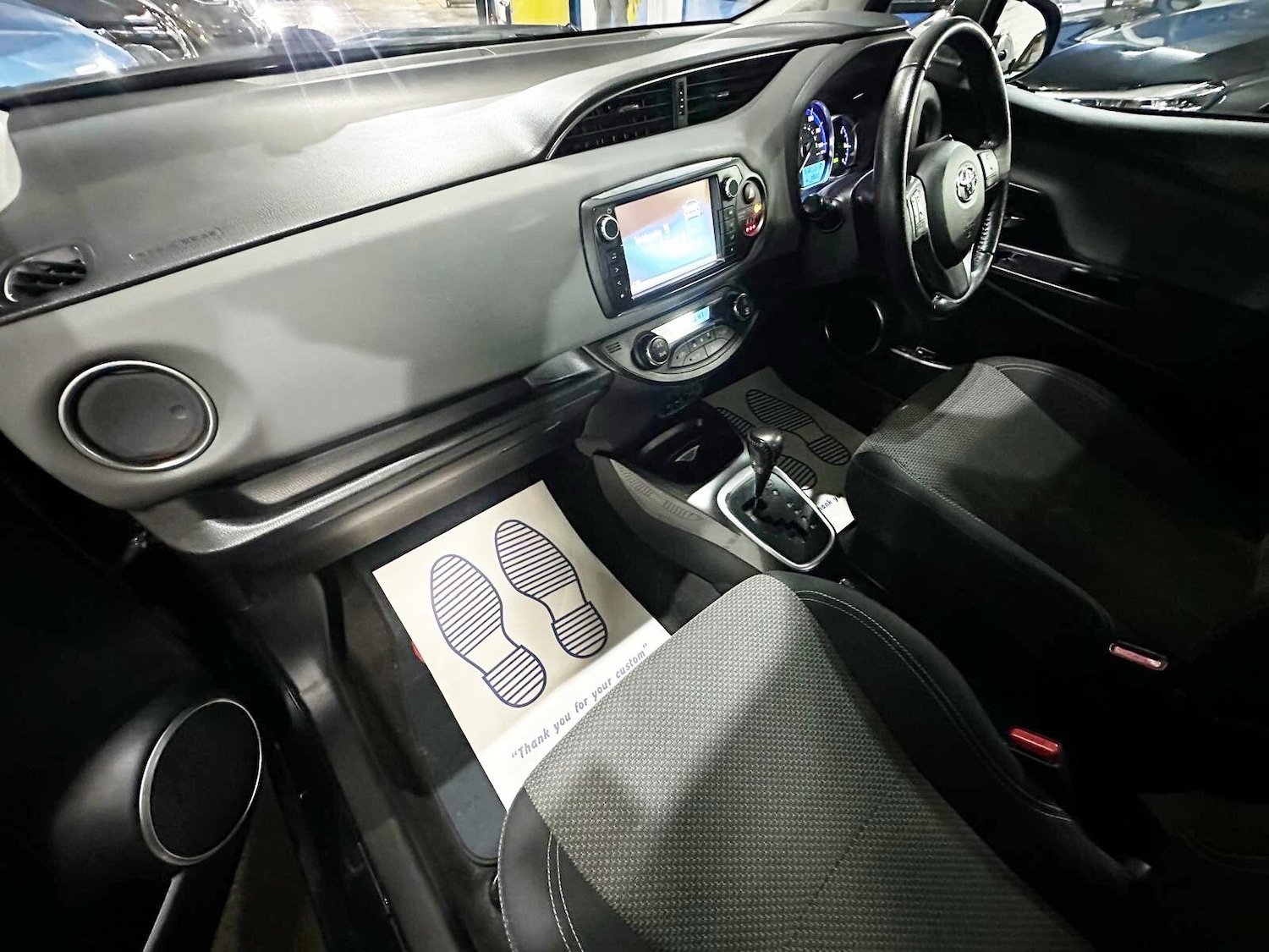 Used Toyota Yaris 2015 for sale - 77120874: Photo 19