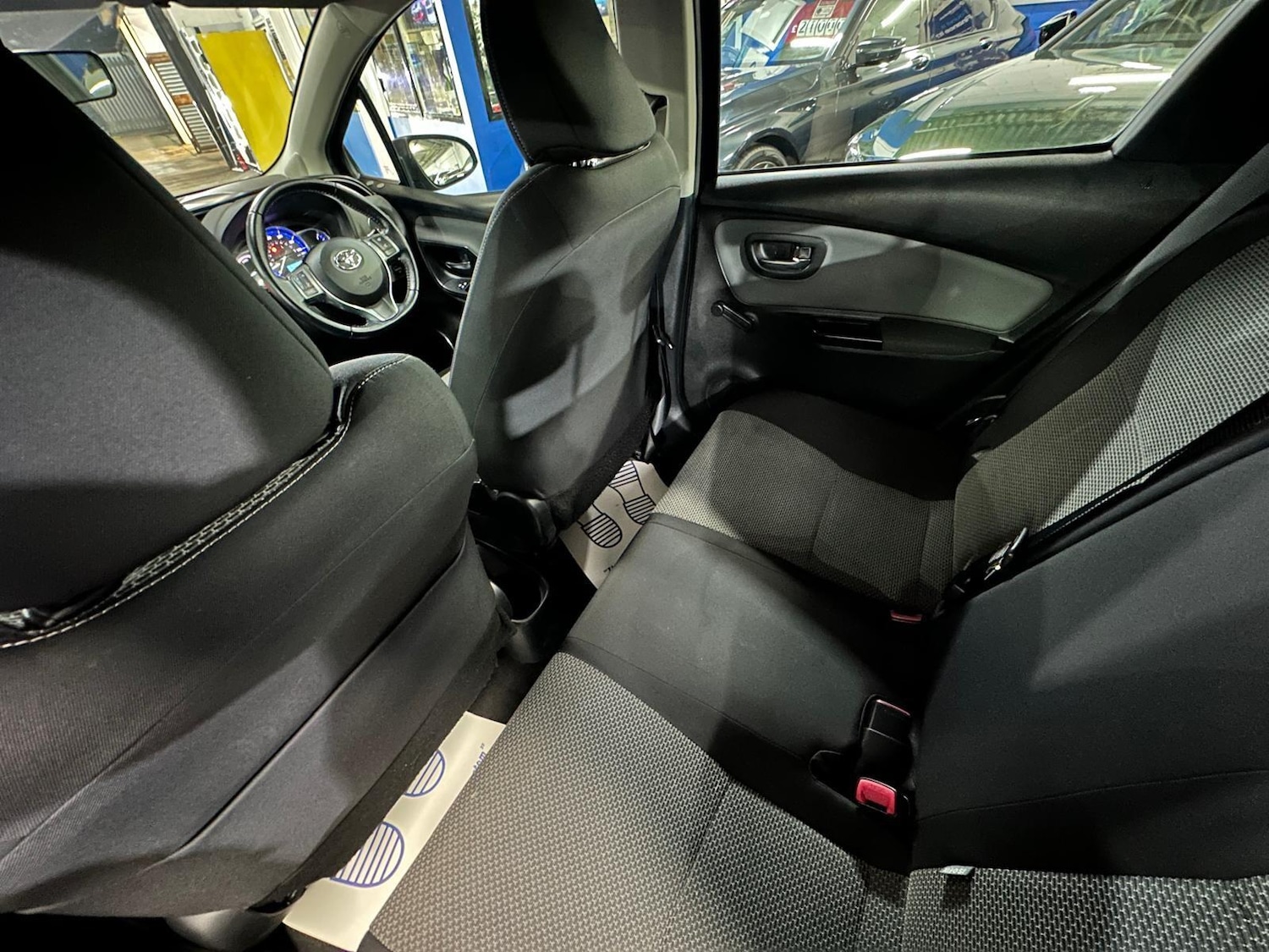 Used Toyota Yaris 2015 for sale - 77120874: Photo 34