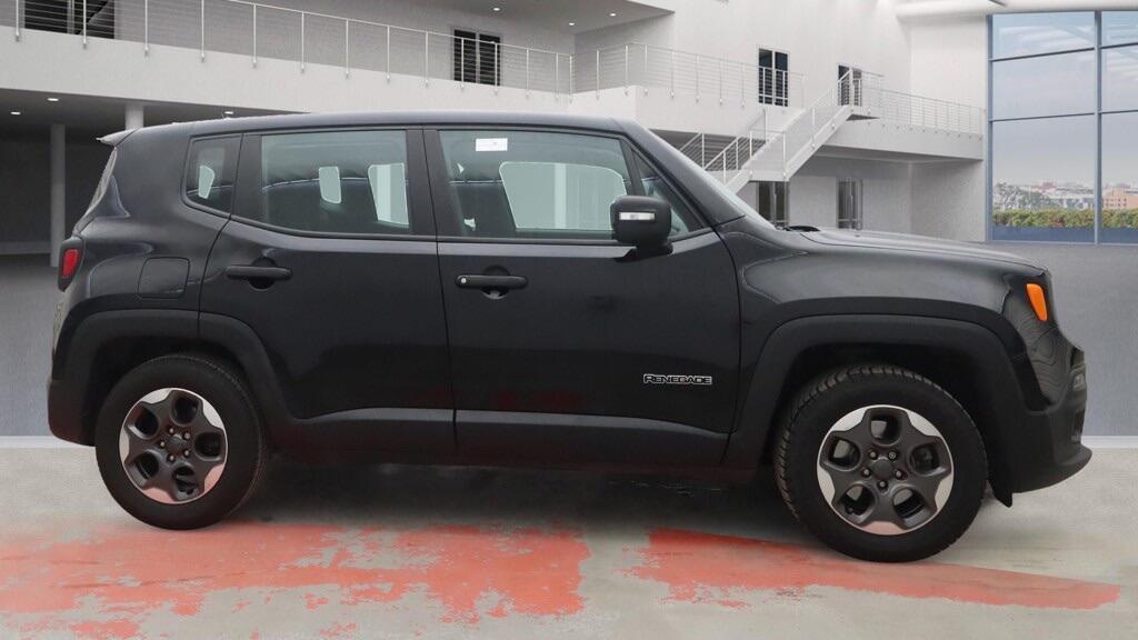 Used Jeep Renegade 2016 for sale - 76361536: Photo 5