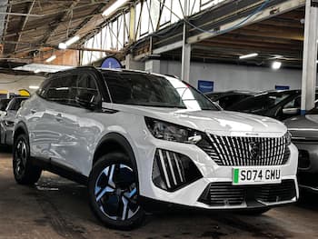 Used Peugeot 2008 2025 for sale - 79677409: Photo