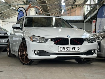 Used BMW 3 Series 2012 for sale - 76072002: Photo