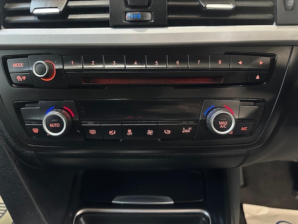 Used BMW 3 Series 2012 for sale - 76072002: Photo 24