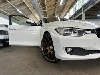 Used BMW 3 Series 2012 for sale - 76072002: Photo