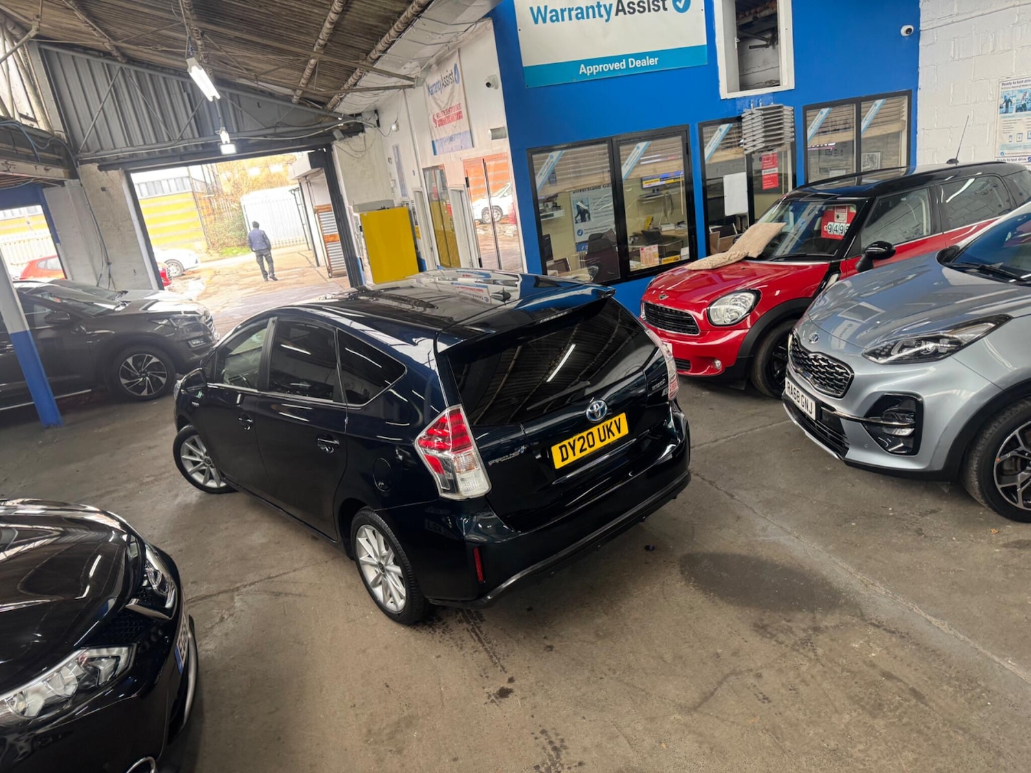 Used Toyota Prius+ for sale - 77753095: Photo 22