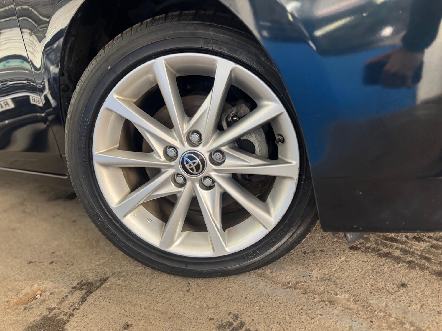 Used Toyota Prius+ for sale - 77753095: Photo 44