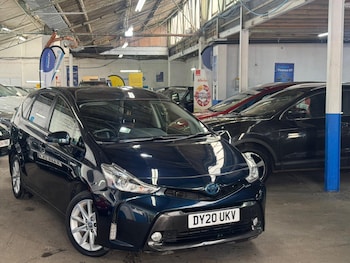 Used Toyota Prius+ 2020 for sale - 77753095: Photo