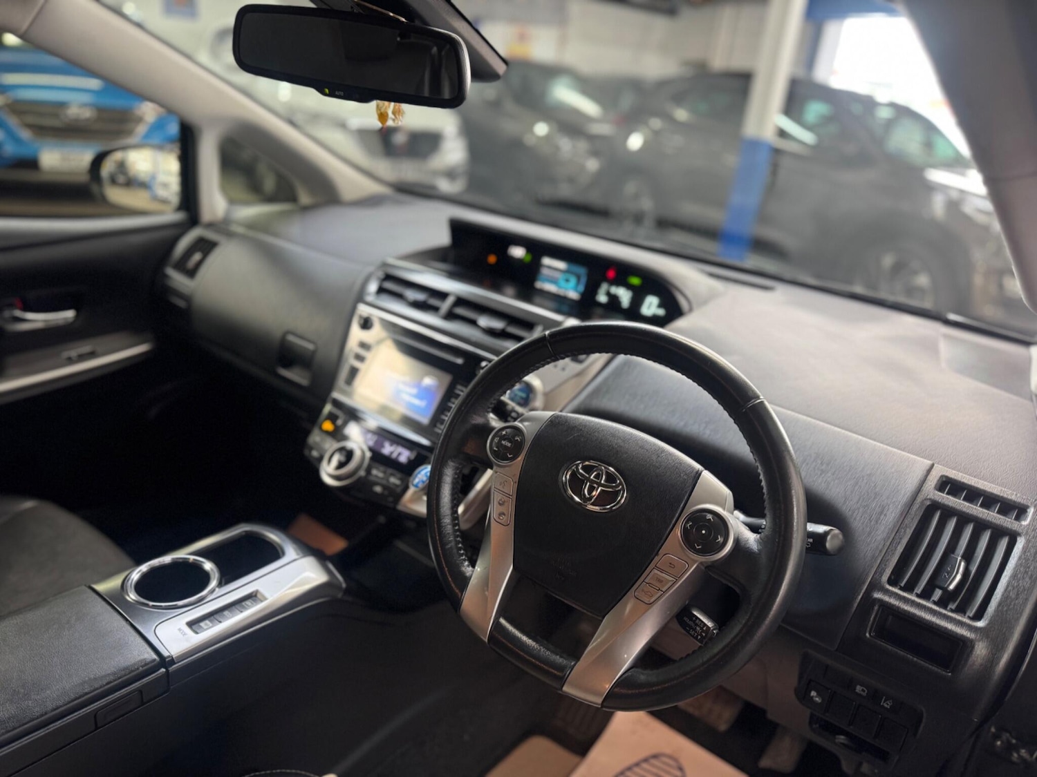 Used Toyota Prius+ for sale - 77753095: Photo 7