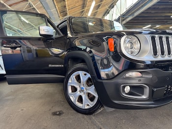 Used Jeep Renegade 2017 for sale - 76824234: Photo