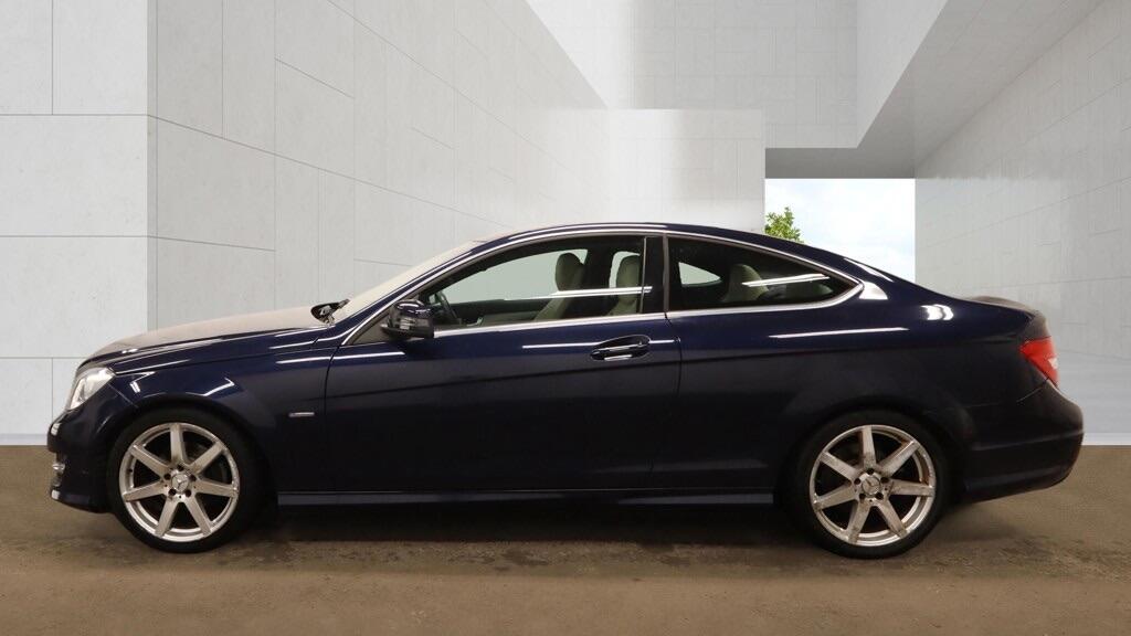 Used Mercedes-Benz C Class 2011 for sale - 78170676: Photo 12