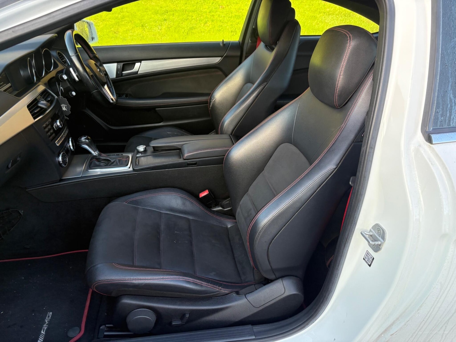 Used Mercedes-Benz C Class 2012 for sale - 76888937: Photo 21