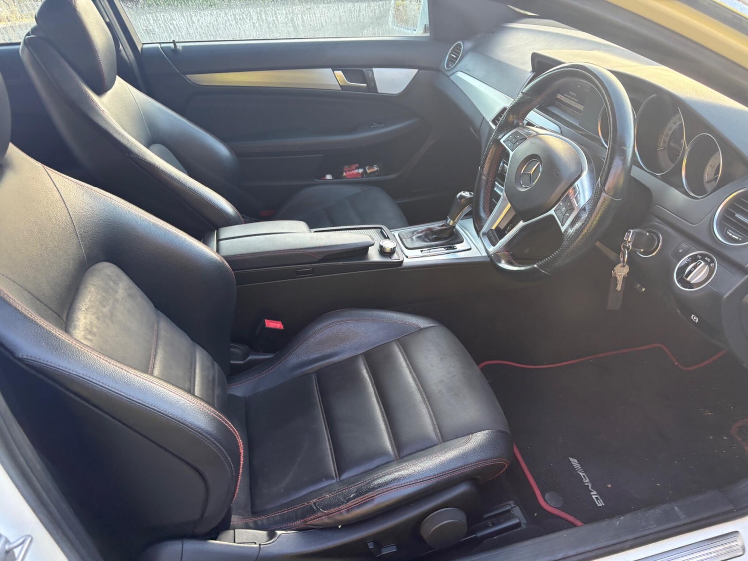 Used Mercedes-Benz C Class 2012 for sale - 76888937: Photo 29