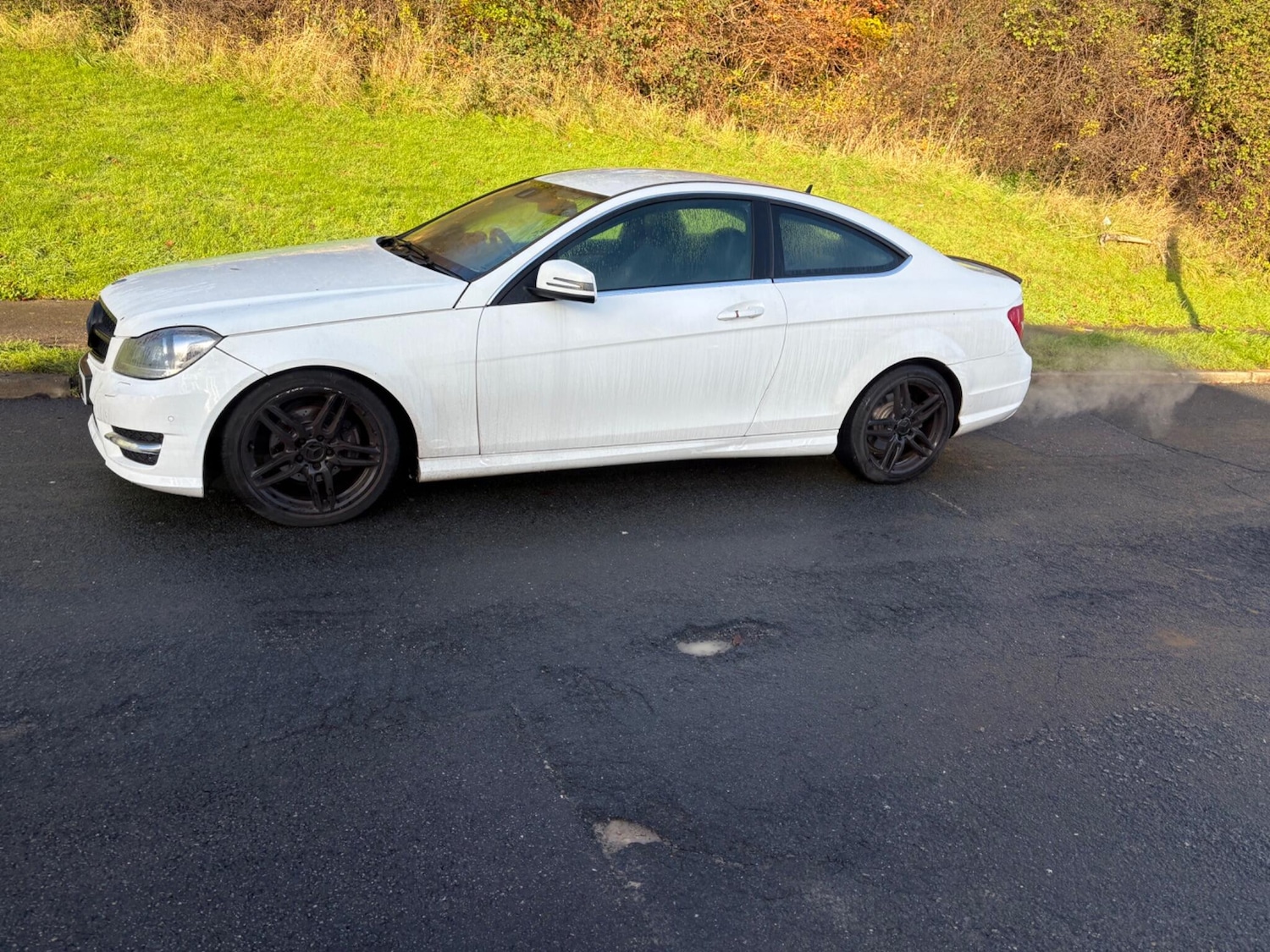 Used Mercedes-Benz C Class 2012 for sale - 76888937: Photo 5