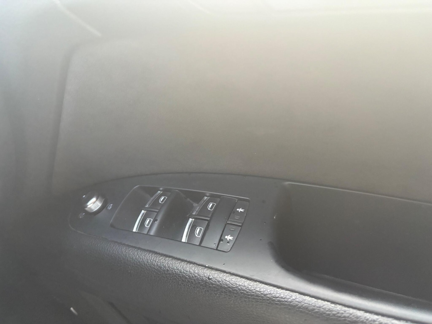 Used Audi Q7 2013 for sale - 77627681: Photo 32