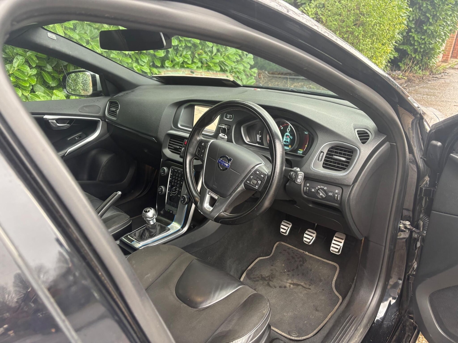 Used Volvo V40 2014 for sale - 77715550: Photo 16