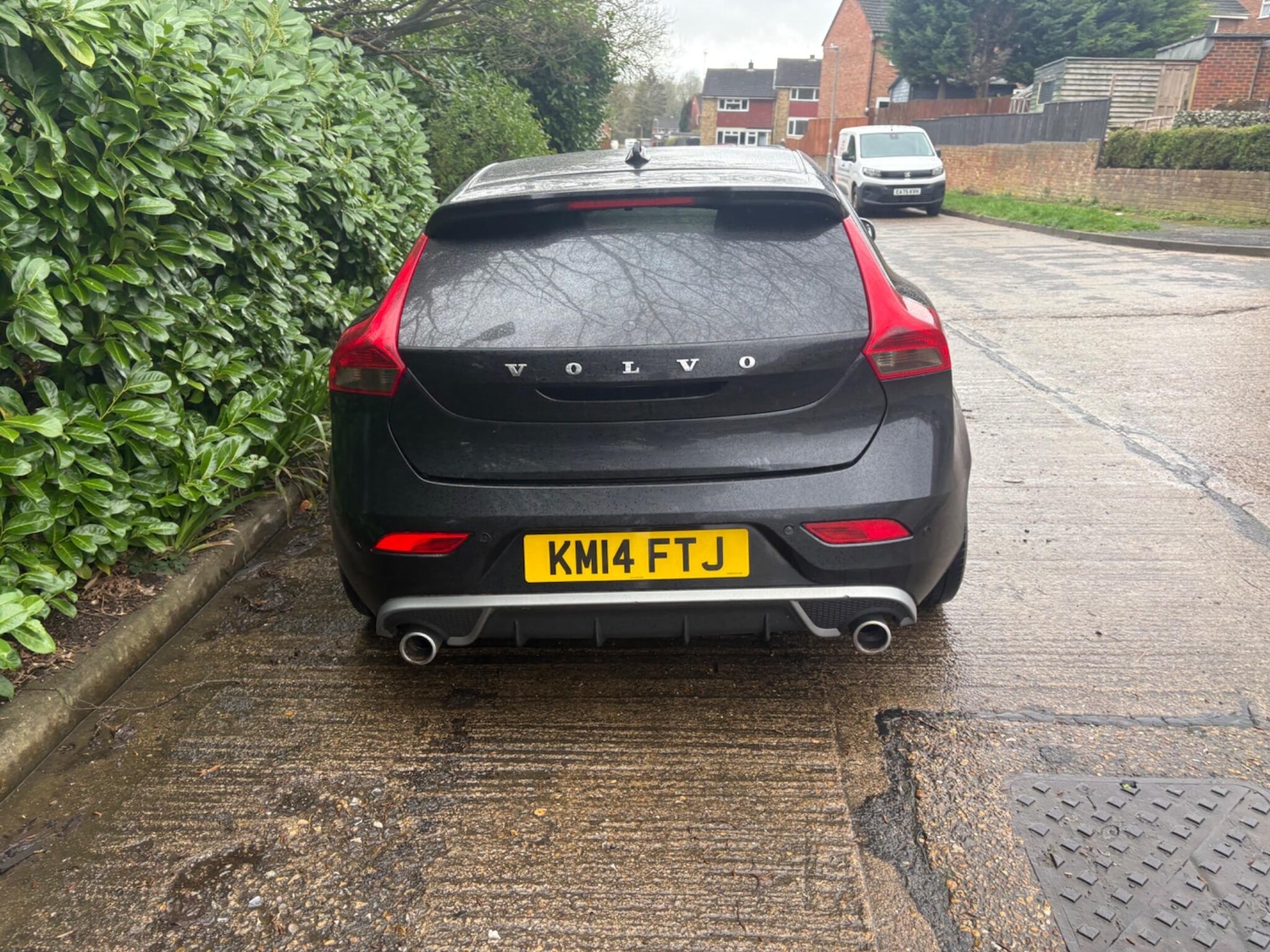 Used Volvo V40 2014 for sale - 77715550: Photo 55