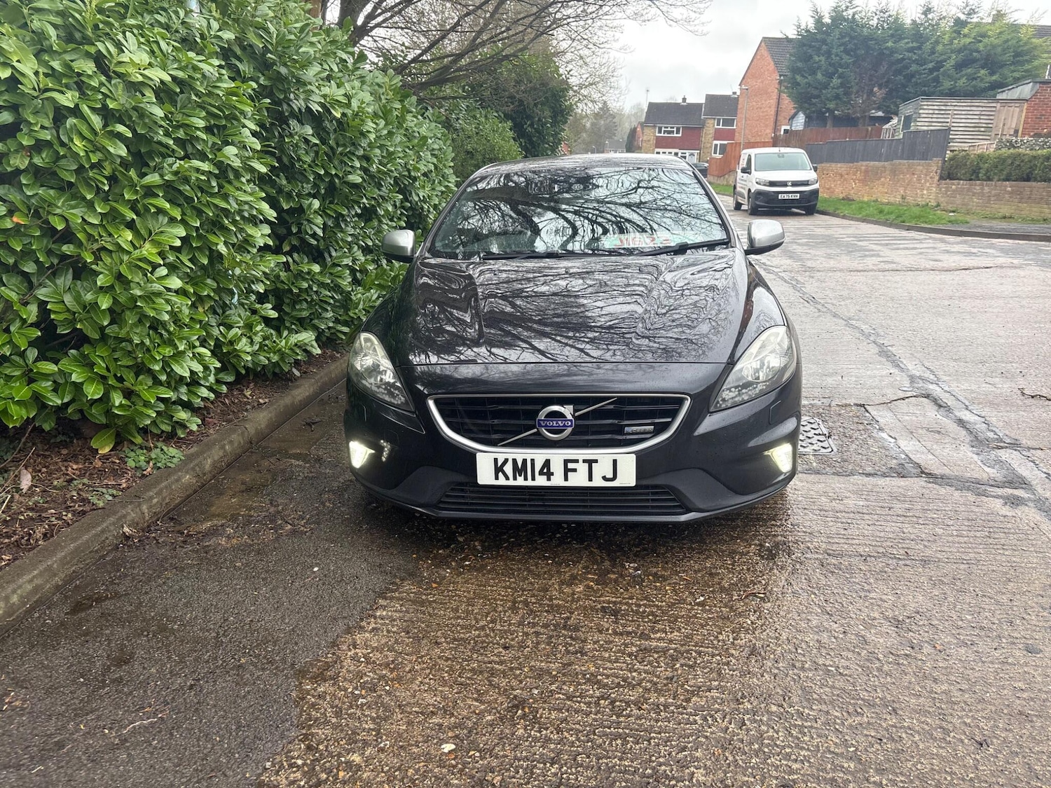 Used Volvo V40 2014 for sale - 77715550: Photo 77