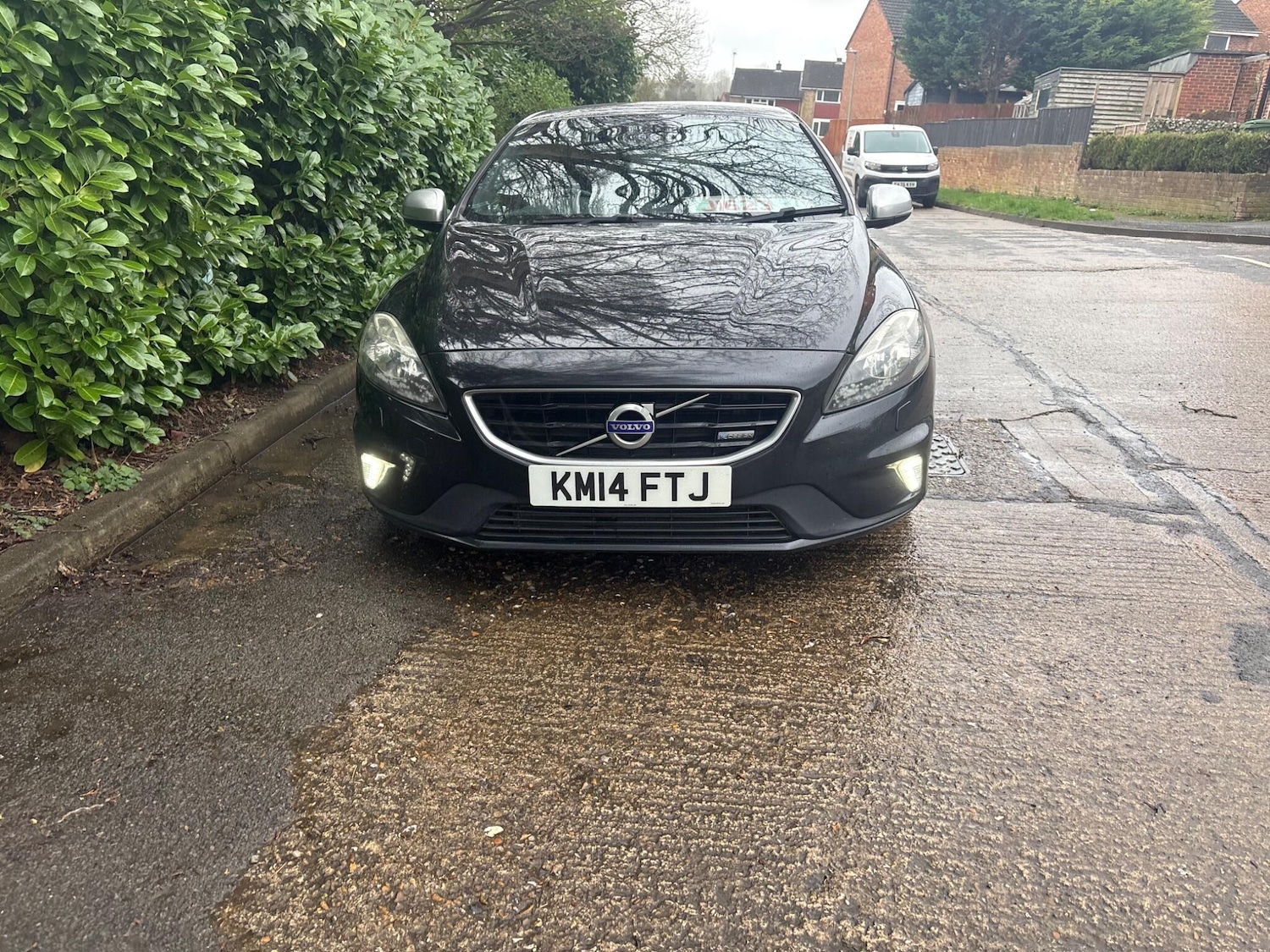 Used Volvo V40 2014 for sale - 77715550: Photo 80
