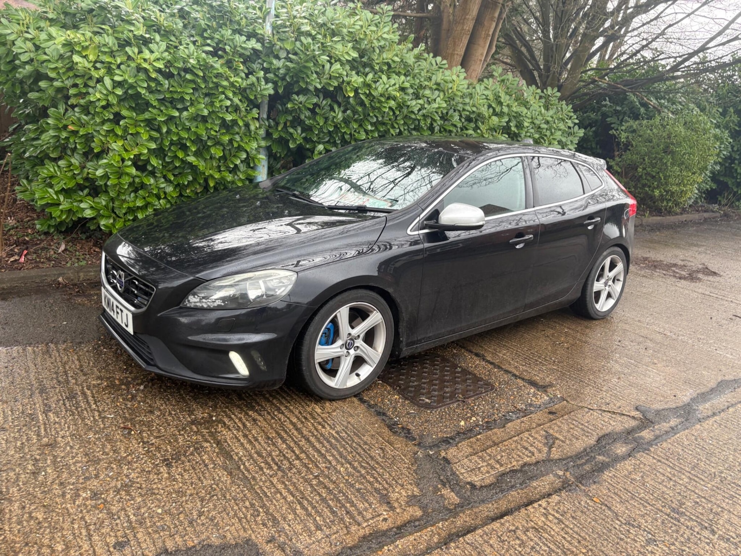 Used Volvo V40 2014 for sale - 77715550: Photo 90