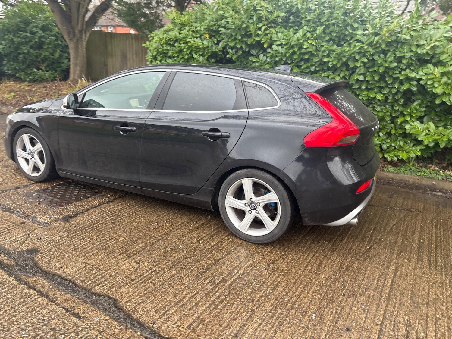 Used Volvo V40 2014 for sale - 77715550: Photo 92