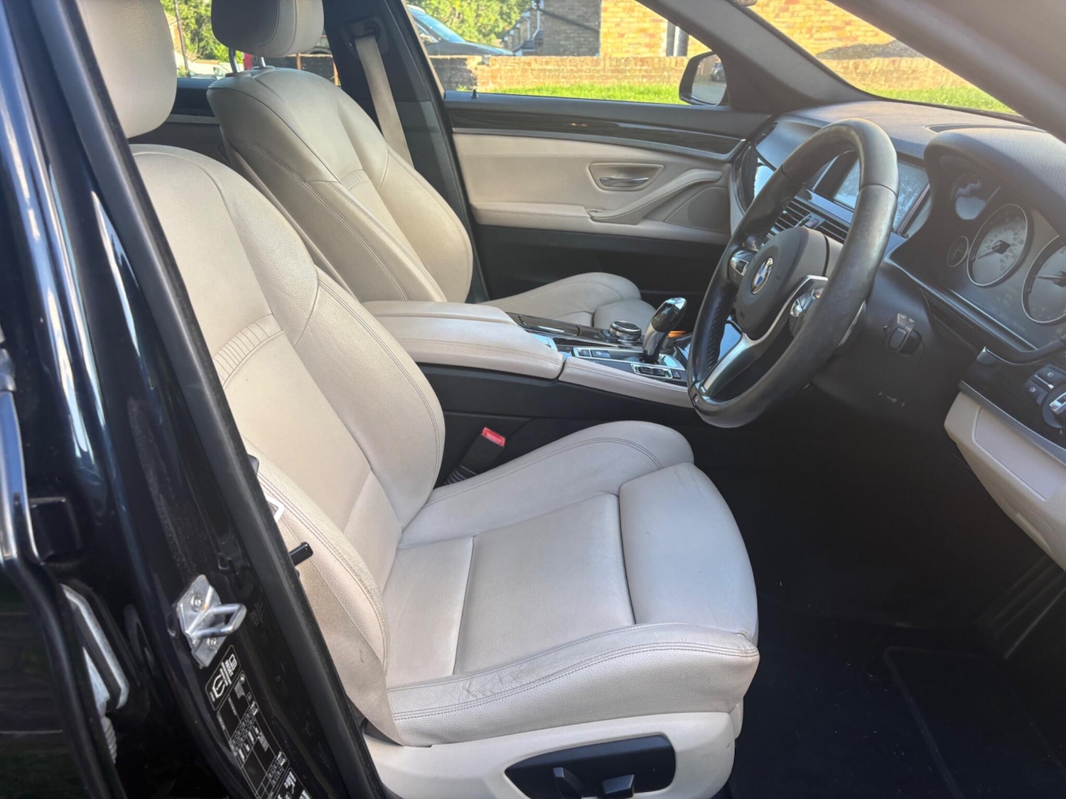 Used BMW 5 Series 2013 for sale - 76100255: Photo 28