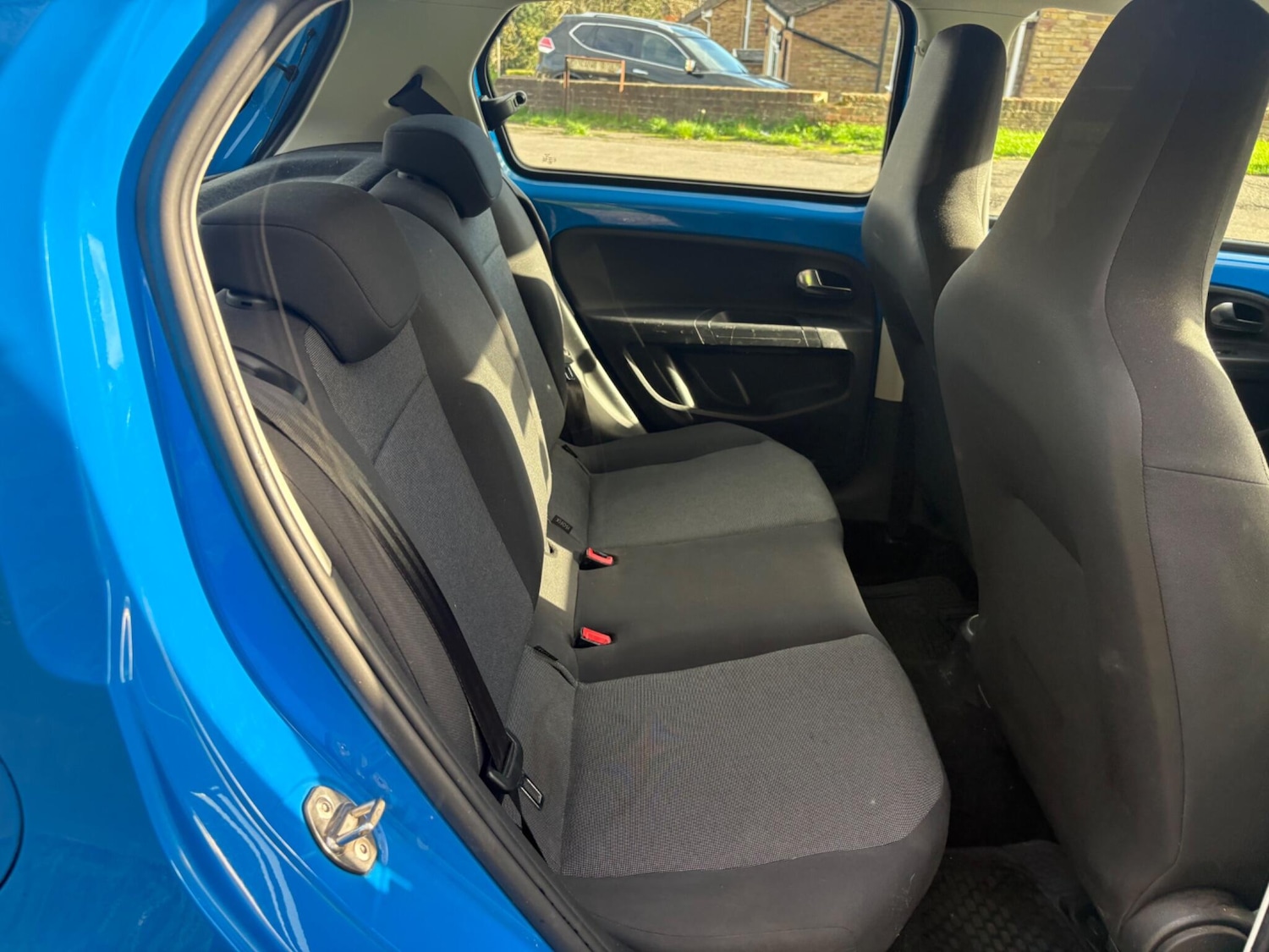 Used Volkswagen up! 2016 for sale - 76569321: Photo 25