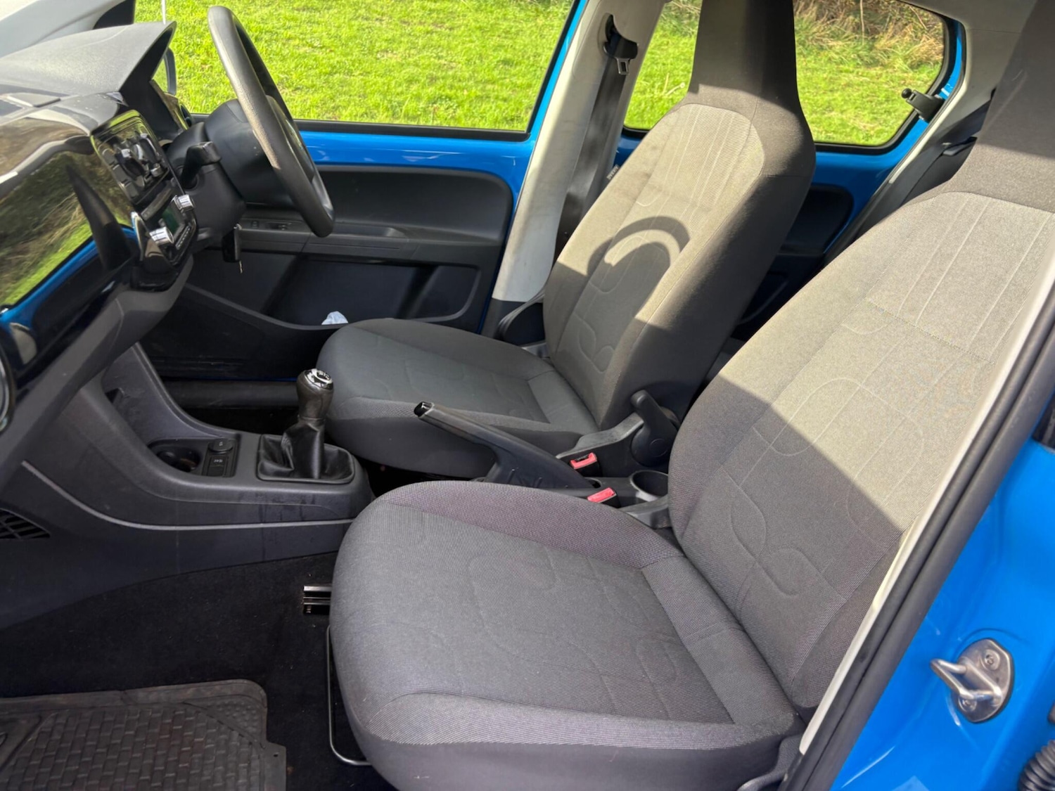 Used Volkswagen up! 2016 for sale - 76569321: Photo 31