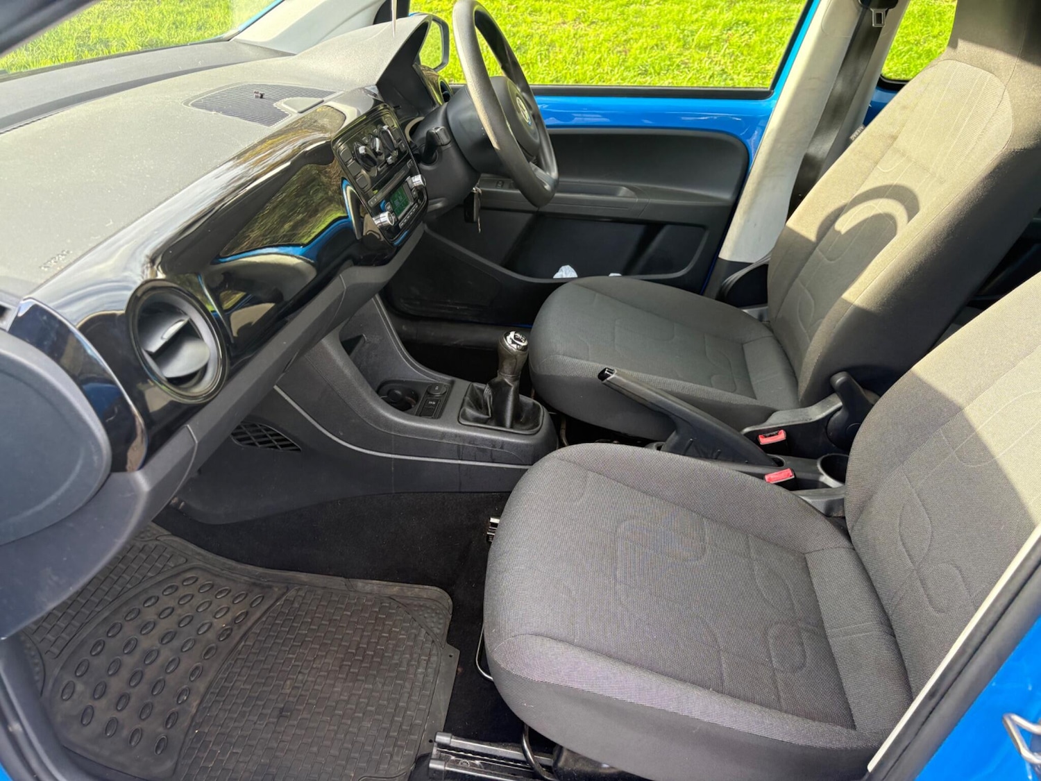 Used Volkswagen up! 2016 for sale - 76569321: Photo 33