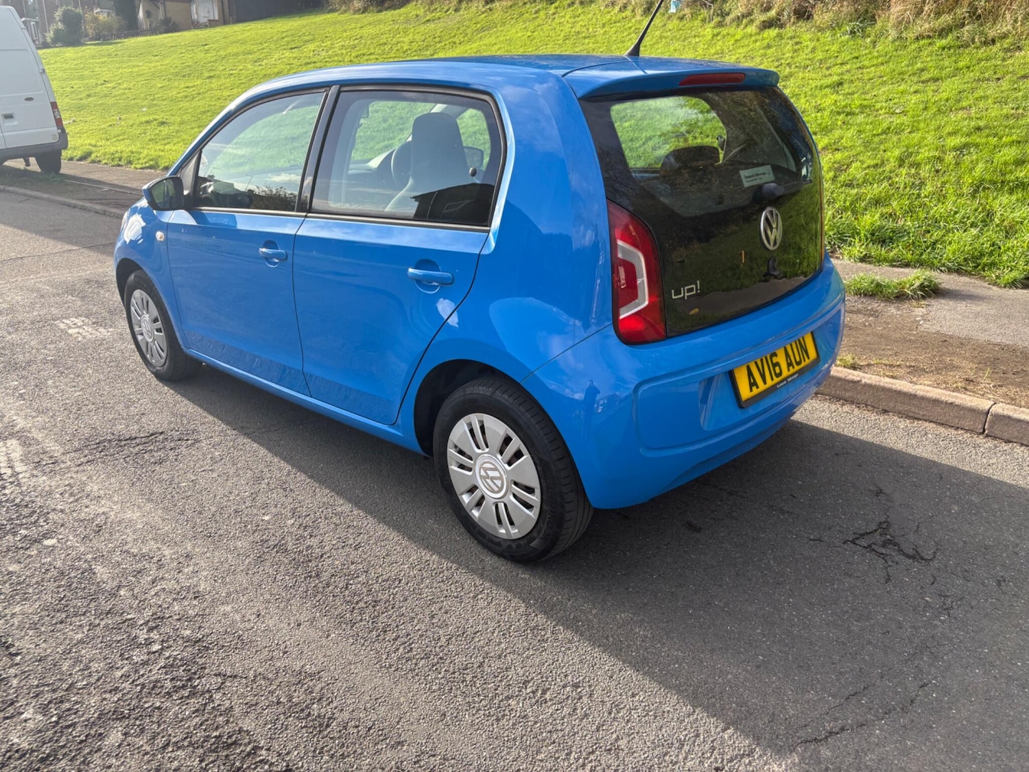 Used Volkswagen up! 2016 for sale - 76569321: Photo 81