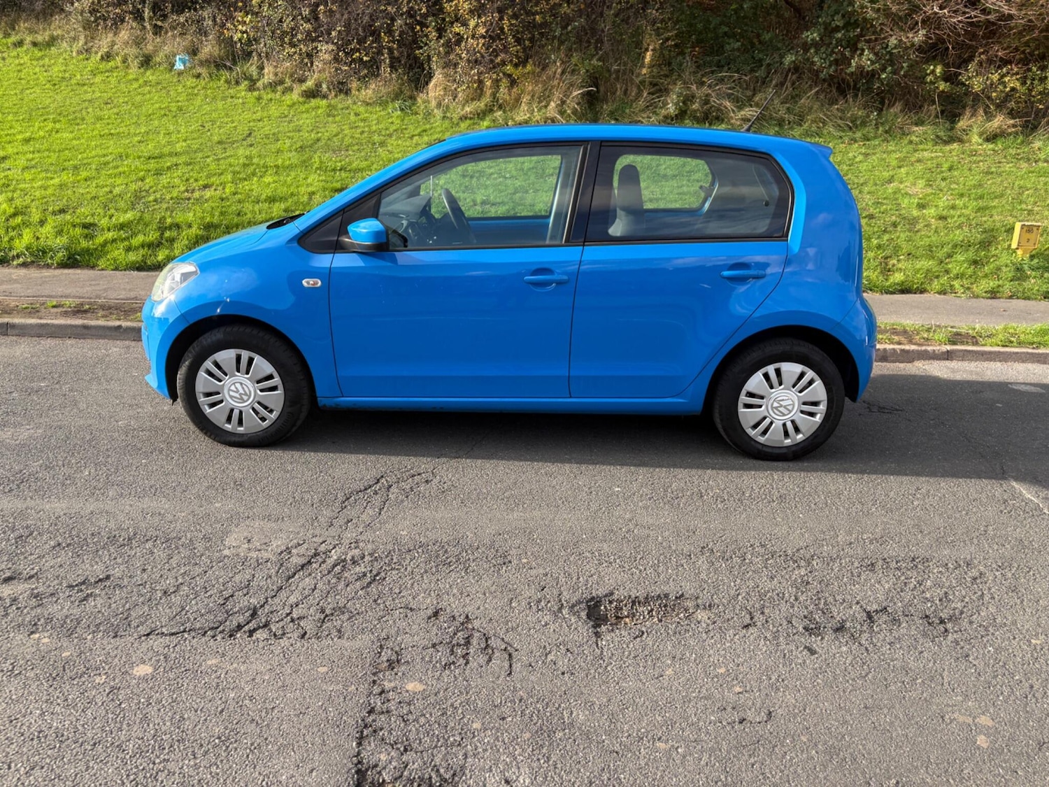 Used Volkswagen up! 2016 for sale - 76569321: Photo 84