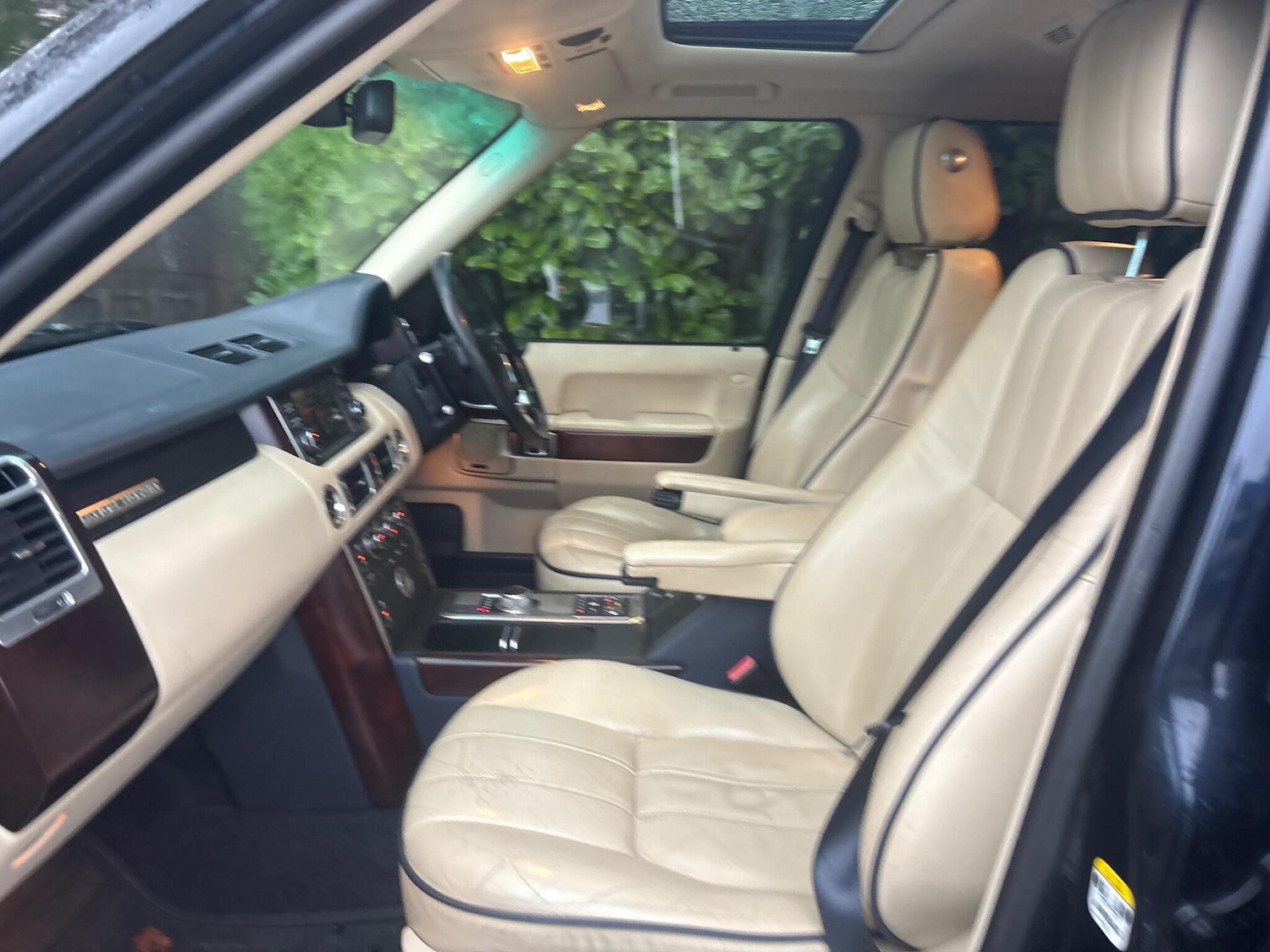 Used Land Rover Range Rover 2011 for sale - 77158070: Photo 25