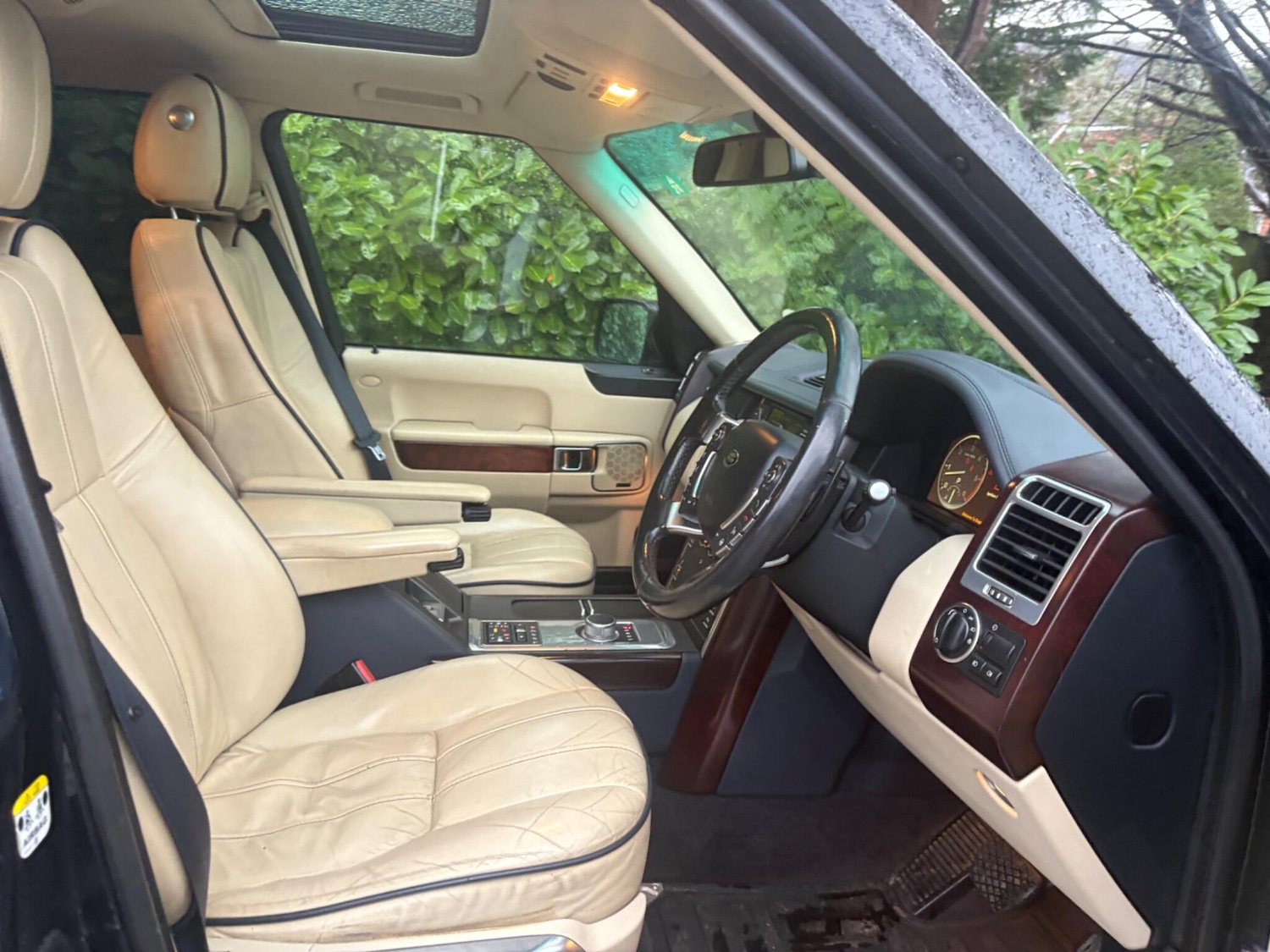 Used Land Rover Range Rover 2011 for sale - 77158070: Photo 33