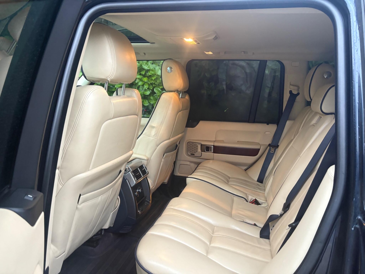 Used Land Rover Range Rover 2011 for sale - 77158070: Photo 40