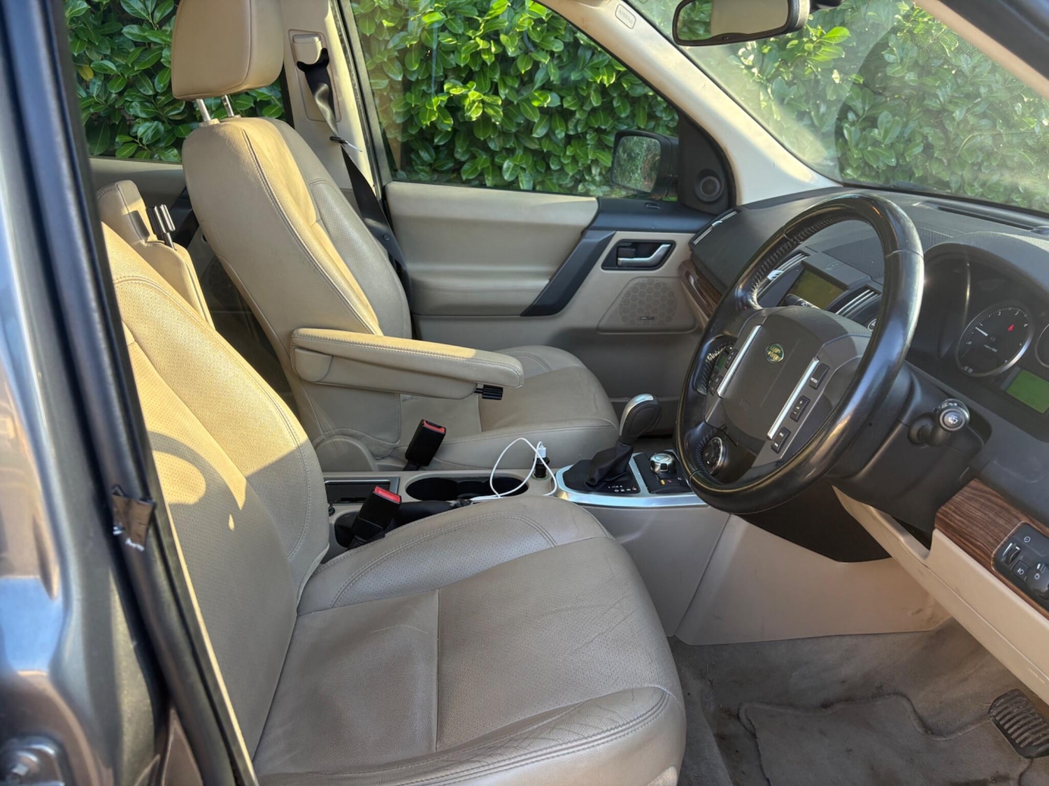 Used Land Rover Freelander 2010 for sale - 77053547: Photo 26